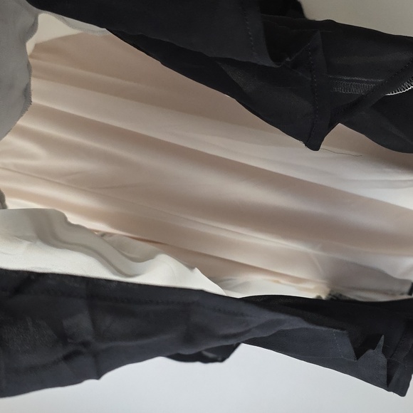 Torrid 1 Double Tiered Dress - Picture 8 of 9